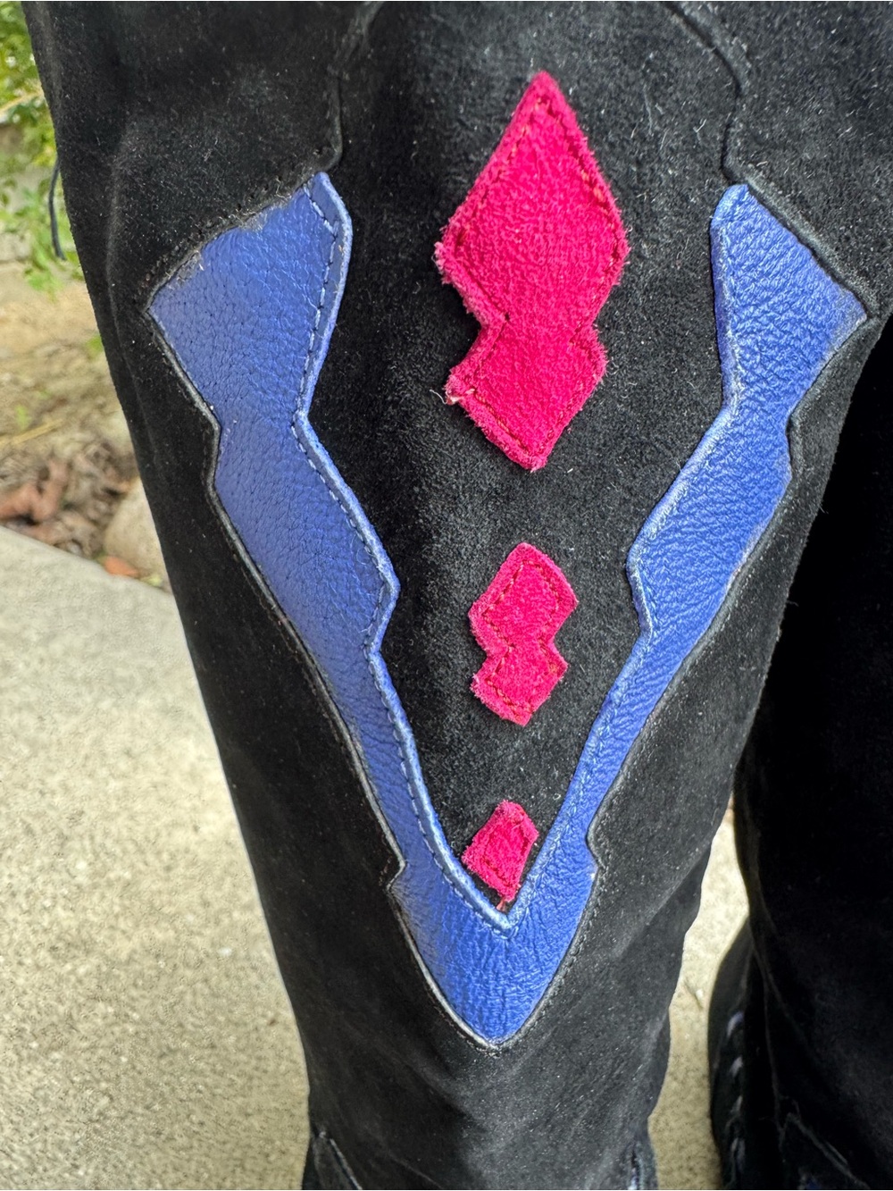 Black Suede Knee Boots w Blue Pink leather Embroidery boho cowgirl western 7.5 - Picture 6 of 10